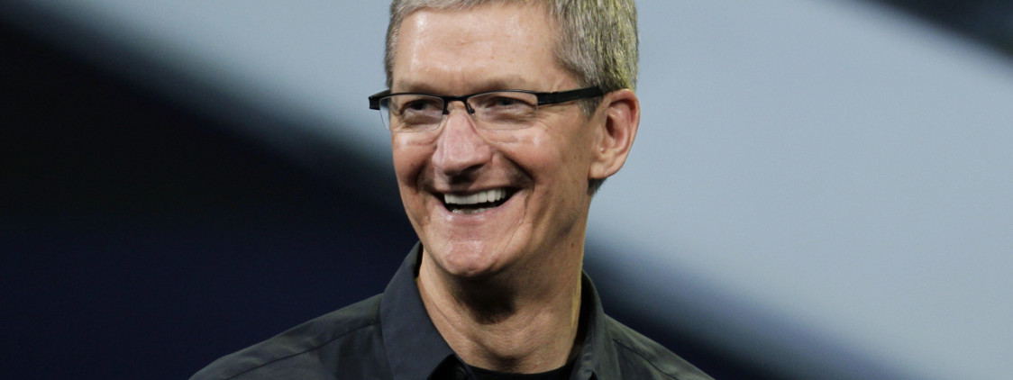 Tim Cook torna alla Duke University’s Fuqua School of Business dopo 25 anni | Video