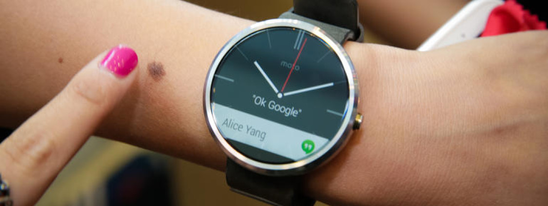 Lo SmartWatch Moto 360 disponibile da oggi a 249 $