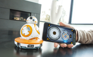 Star Wars VII: tra gadget ed app per iPhone, la saga spopola nei cuori dei fan